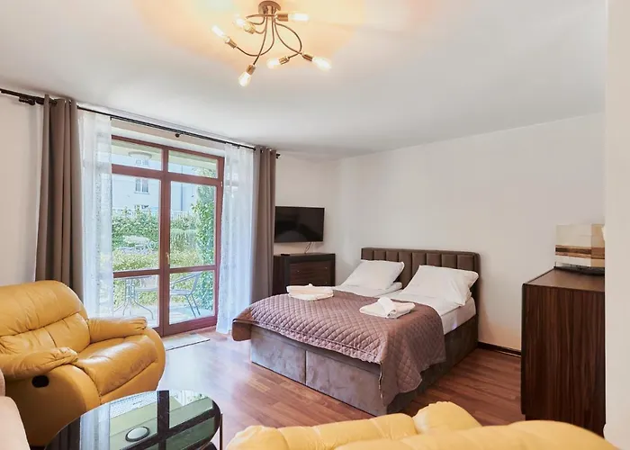 Rosa Weneda By Baltic *