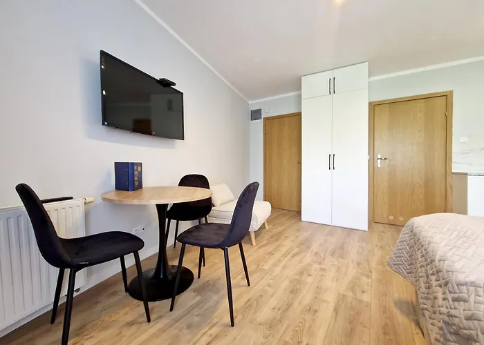 Rosa Weneda By Baltic *