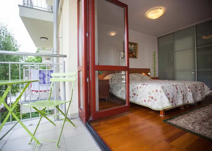 Rosa Weneda By Baltic